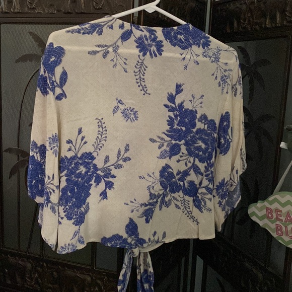 NWOT Floral summer crop top Petite Small - Picture 5 of 6